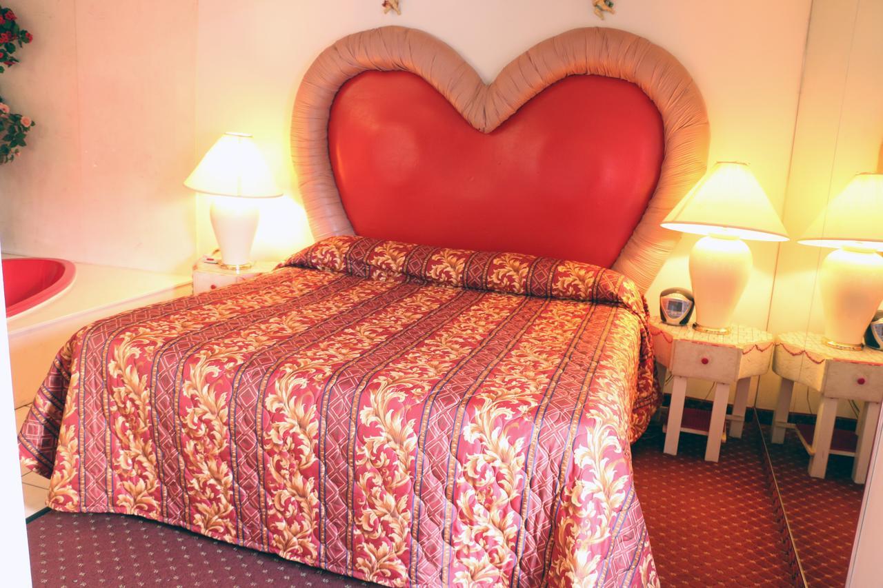 Bed Ford Inn Erie Extérieur photo