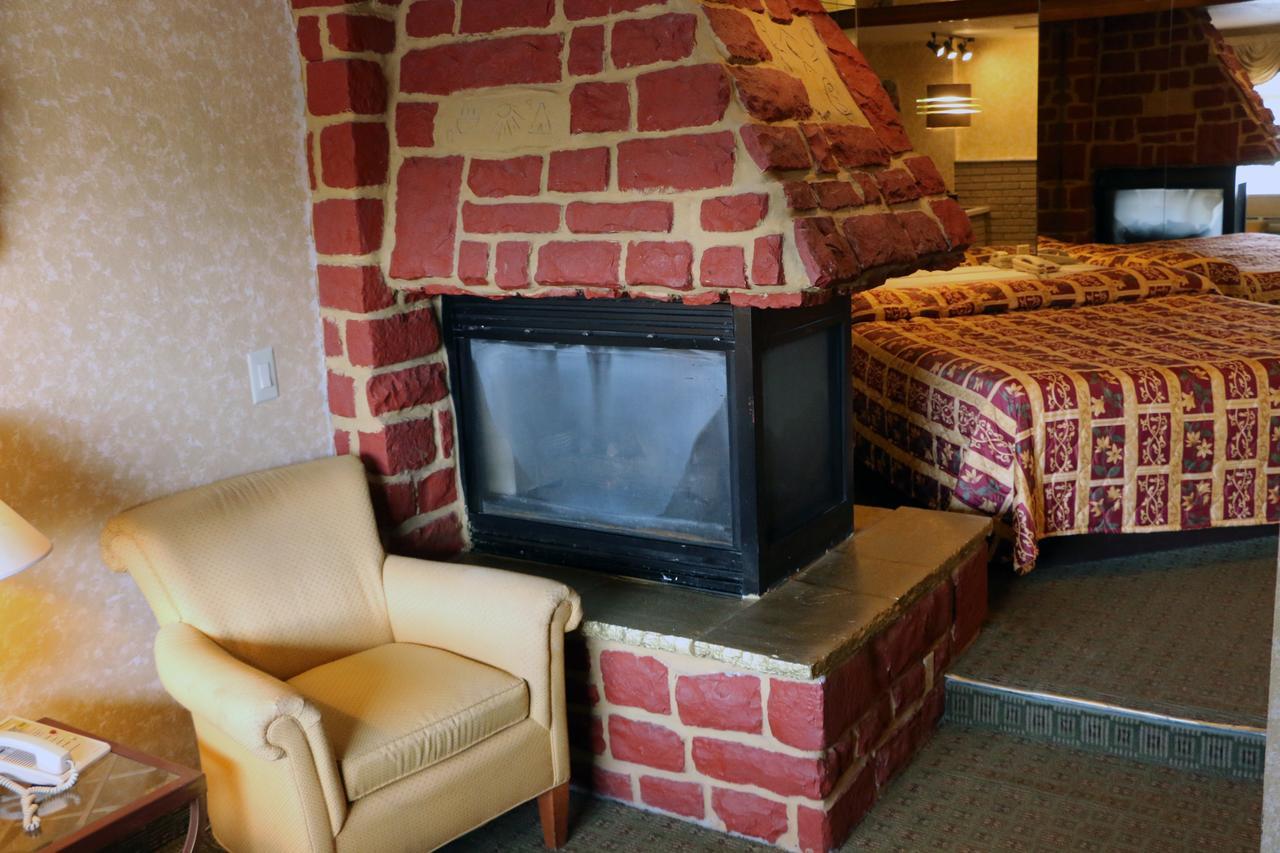 Bed Ford Inn Erie Extérieur photo
